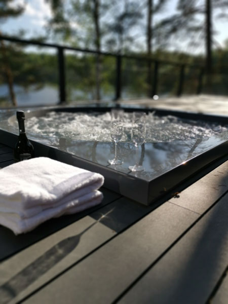 Sauna terrace with Hot Pool.